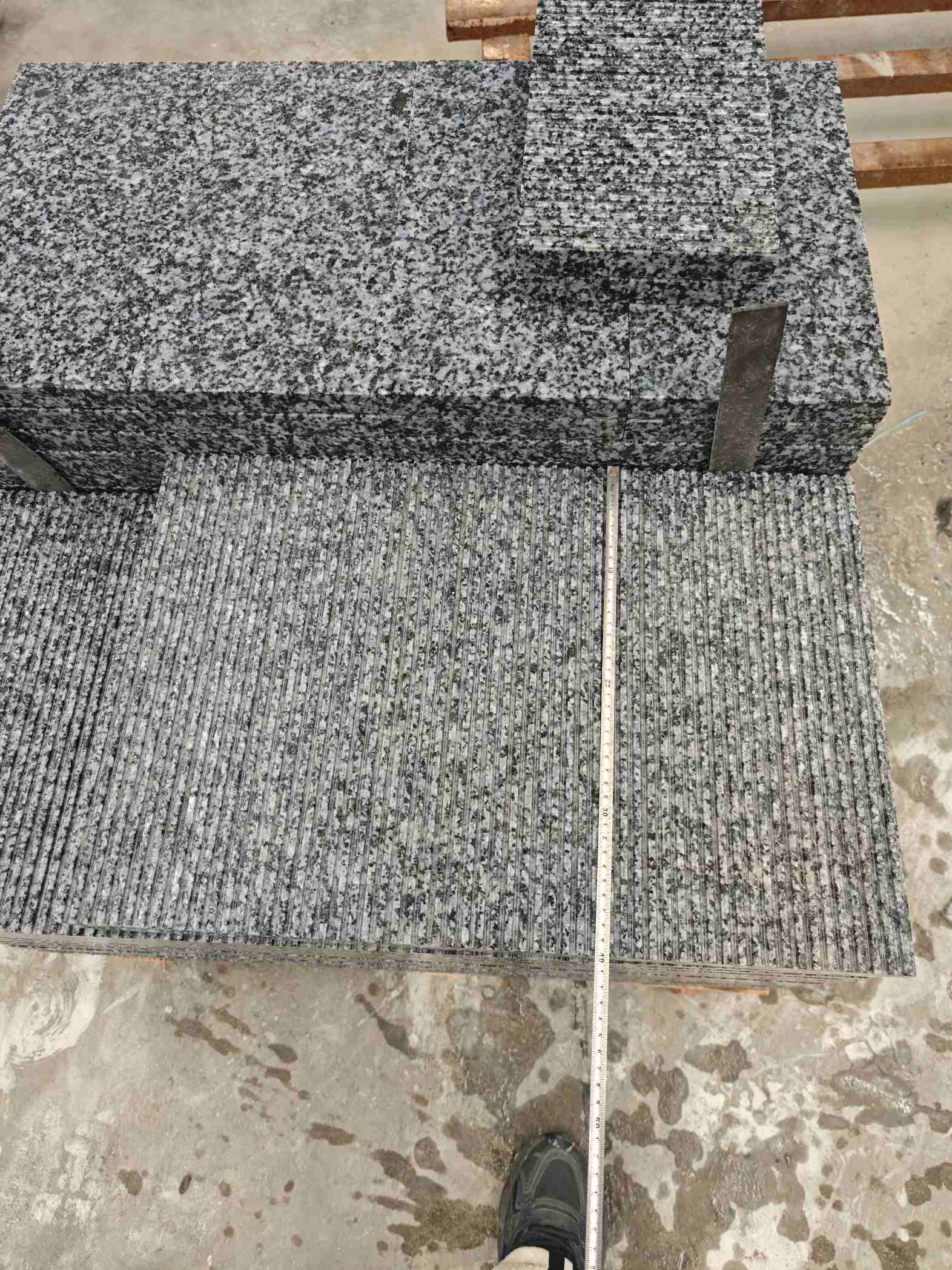 佛山芝麻黑拉丝面