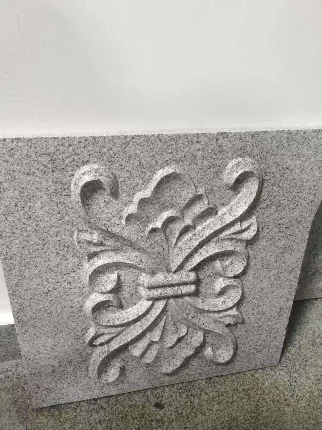 佛山芝麻白雕刻版