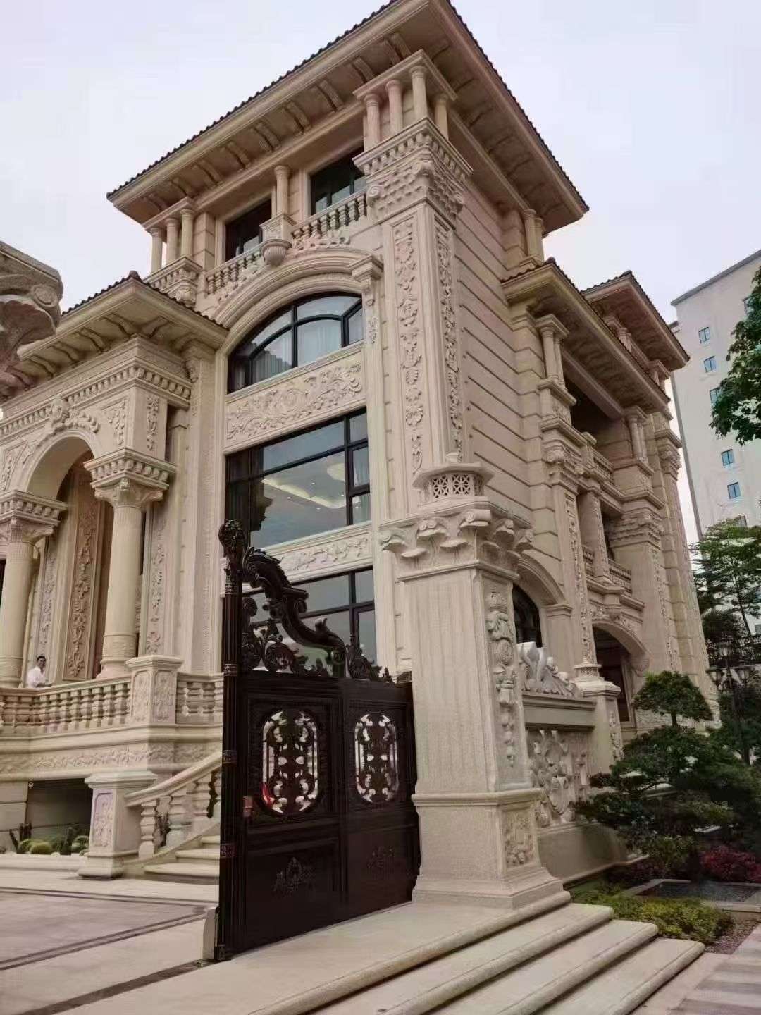 佛山黄金麻别墅外墙异形定制