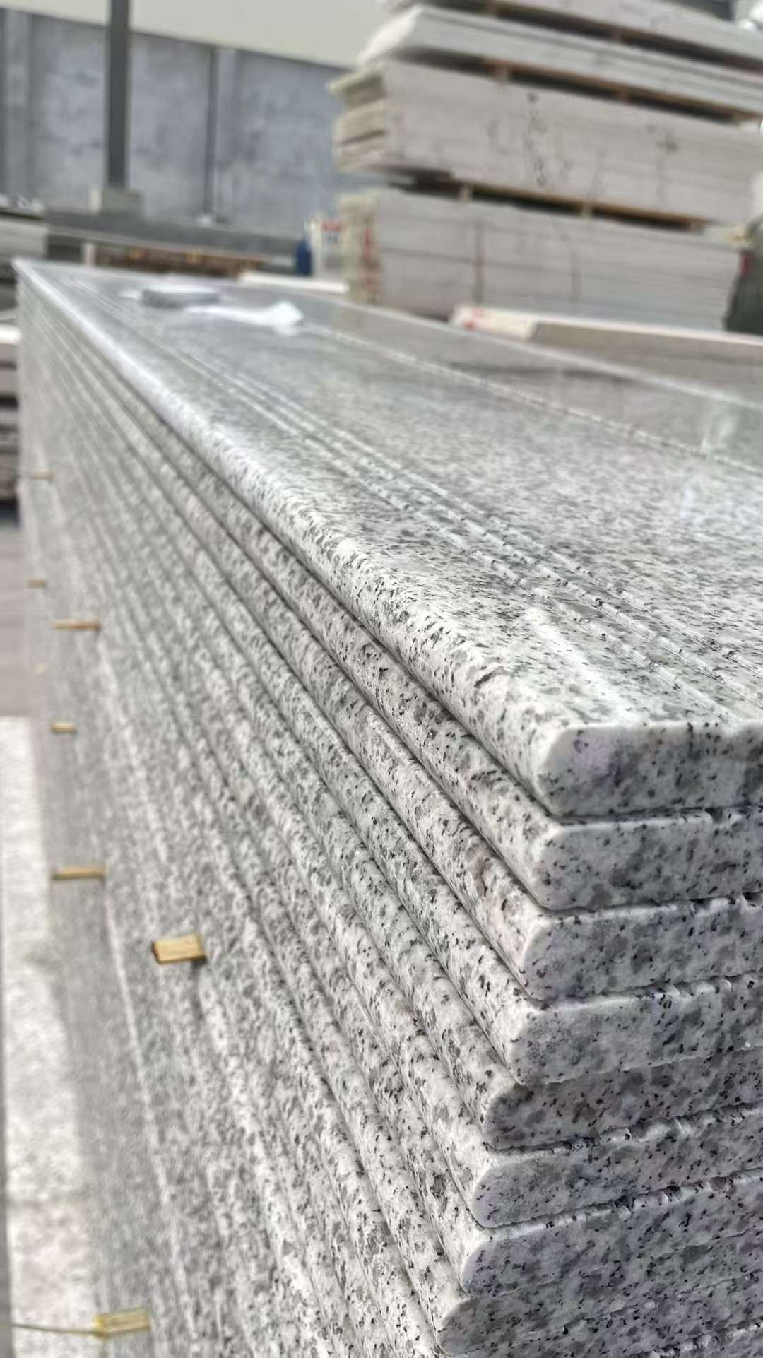 佛山芝麻白楼梯踏步 花岗岩楼梯板材